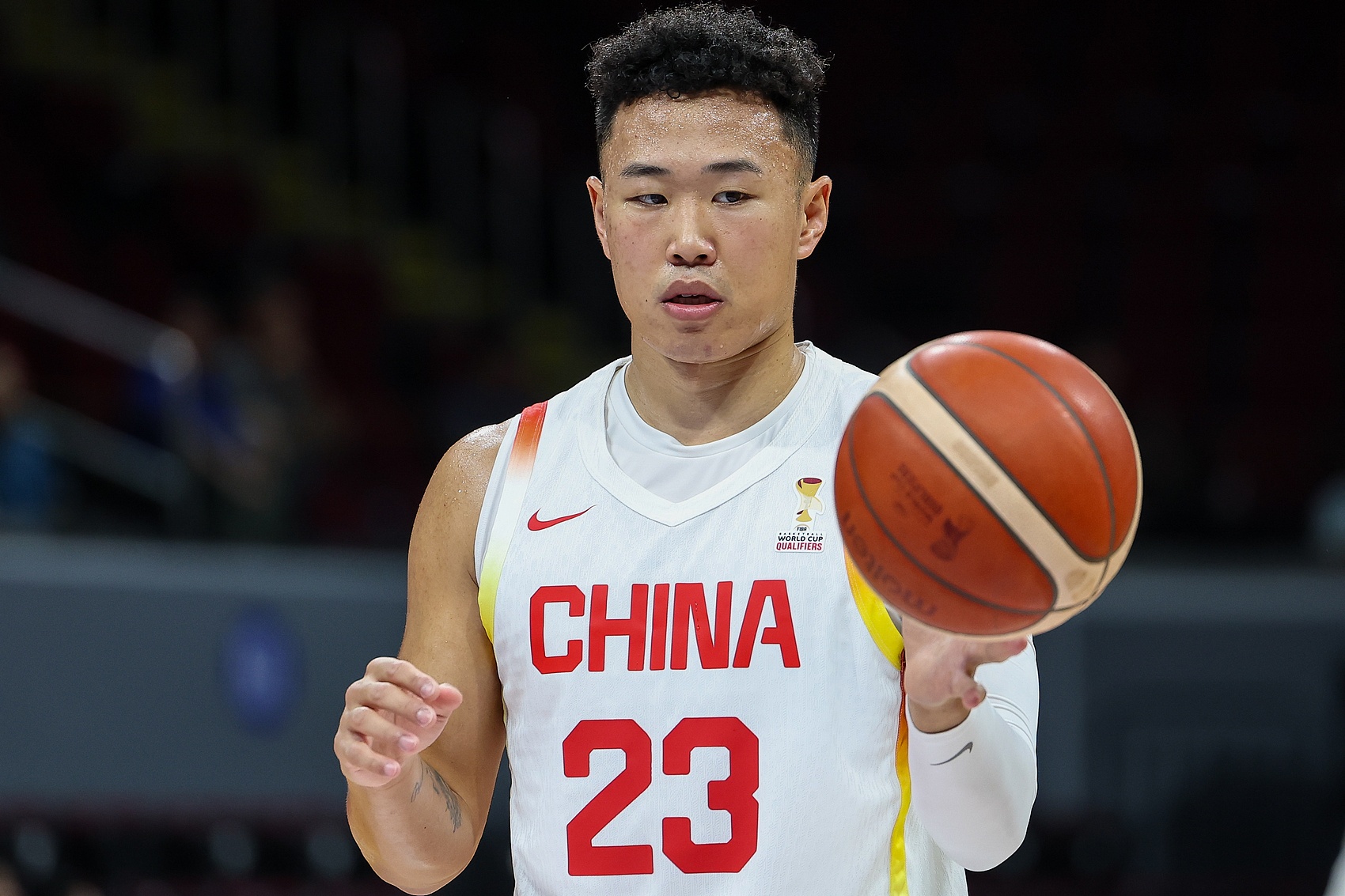 因腰伤缺席亚运！记者：贺希宁将赴美训练半个月 他很想为国出战